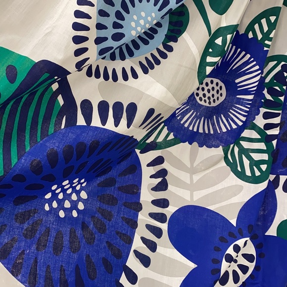 Curtains - Picture 6 of 10